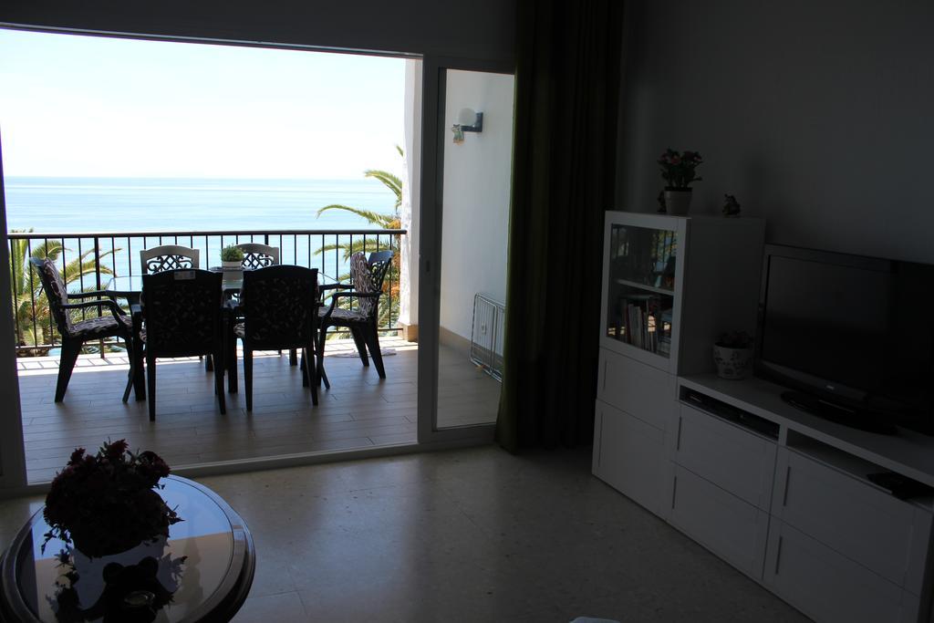 נרחה Apartamento Tuhillo 8 מראה חיצוני תמונה